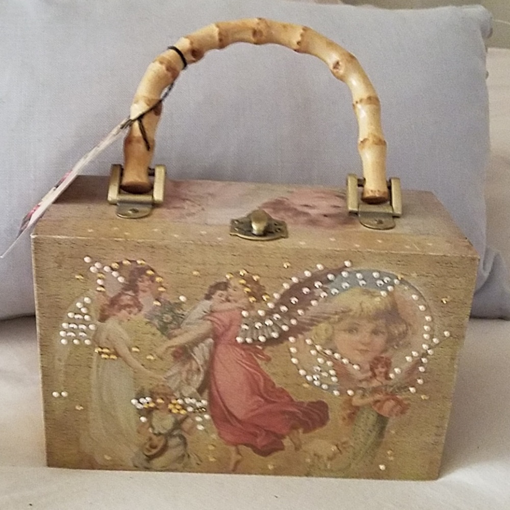 Vintage cigar angel box